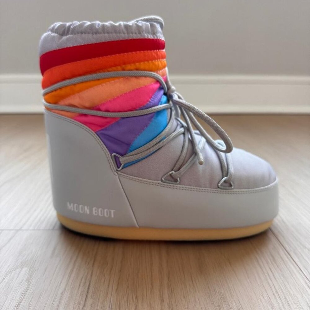 NWT Moon Boot Icon Low Rainbow Boots - Size EU 36/38 - Picture 7 of 10